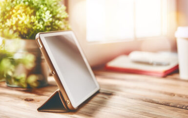 Fujitsu tablet with integrated PalmSecure sensor
