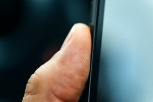 smartphone-biometric